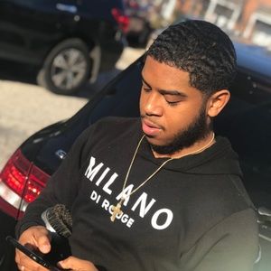 Meet your Posher, Eric